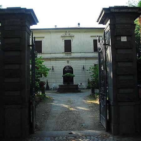 B&B Villa Gualterio Bolsena Exterior photo