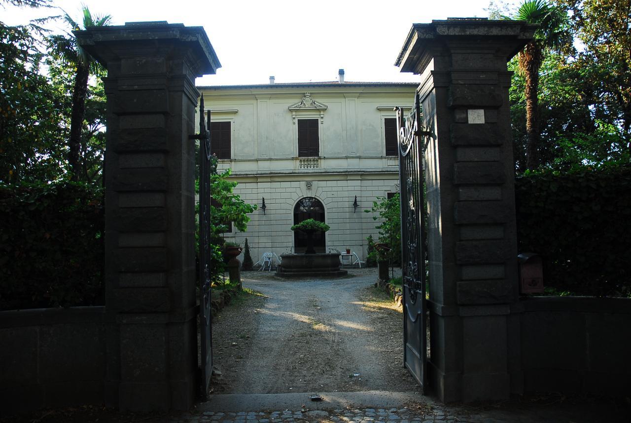 B&B Villa Gualterio Bolsena Exterior photo